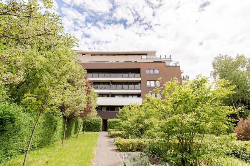 Luxury Apartment In Prague And Free Parking Екстер'єр фото