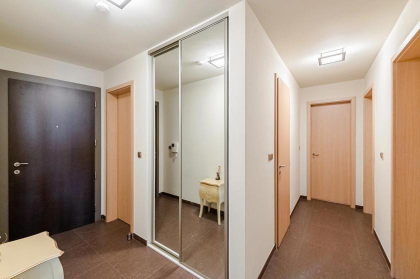 Luxury Apartment In Prague And Free Parking Екстер'єр фото
